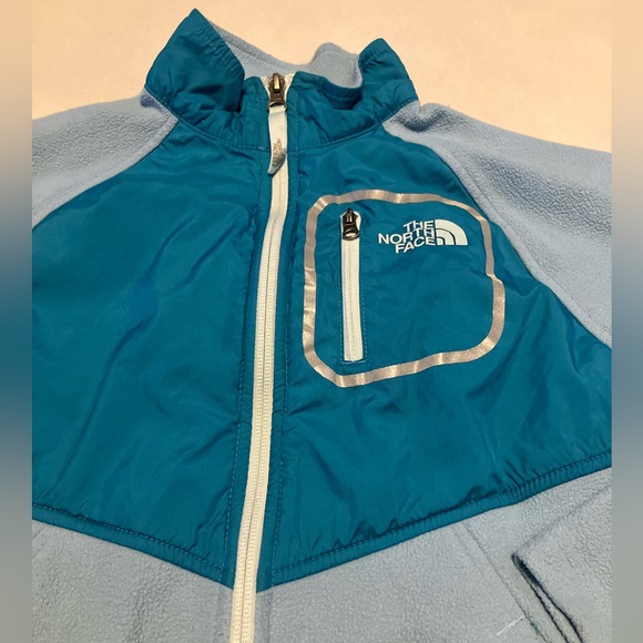 The North Face Kids Blue Fleece Jacket - Picture 3 of 7